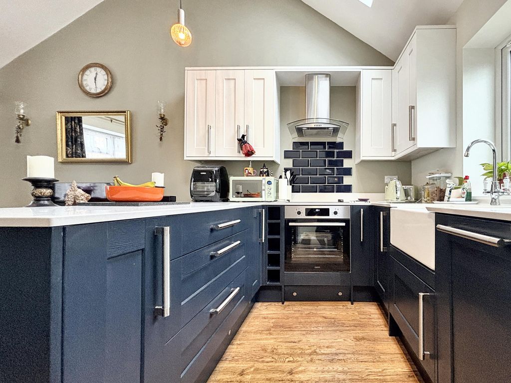 Property photo 3 of 26 Img_2150.Jpeg