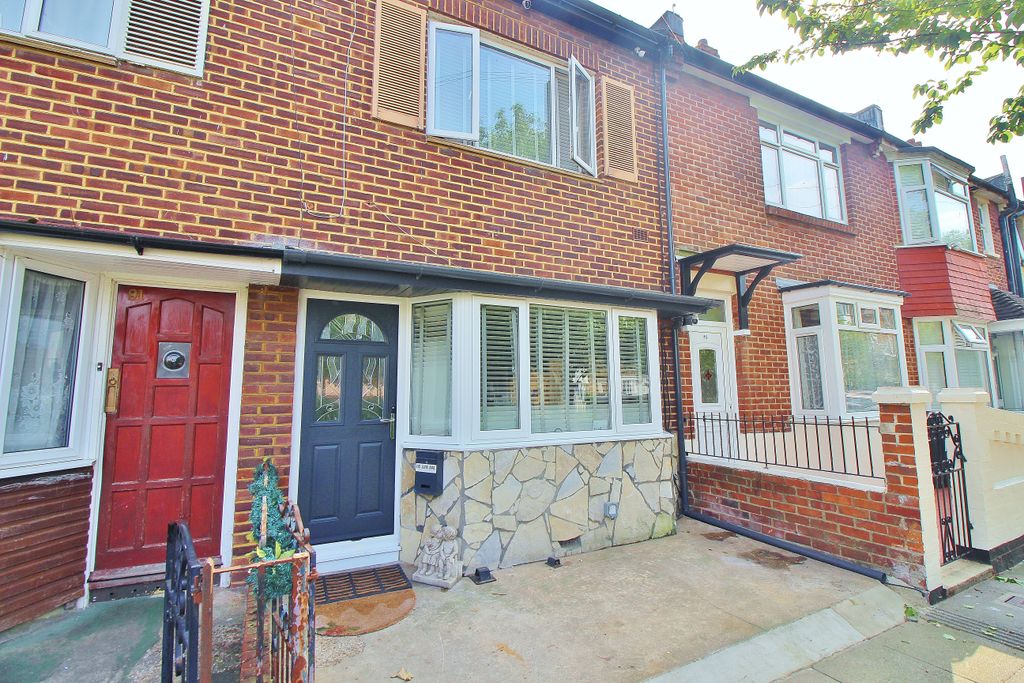 Property photo 1 of 21