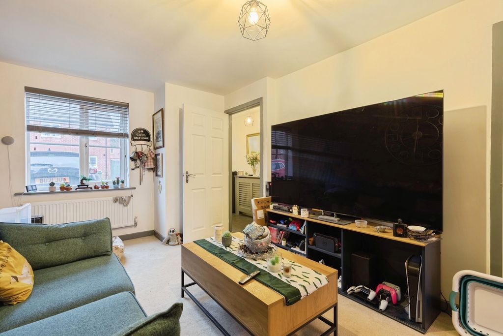 Property photo 2 of 15 Pbox-Img.Jpg