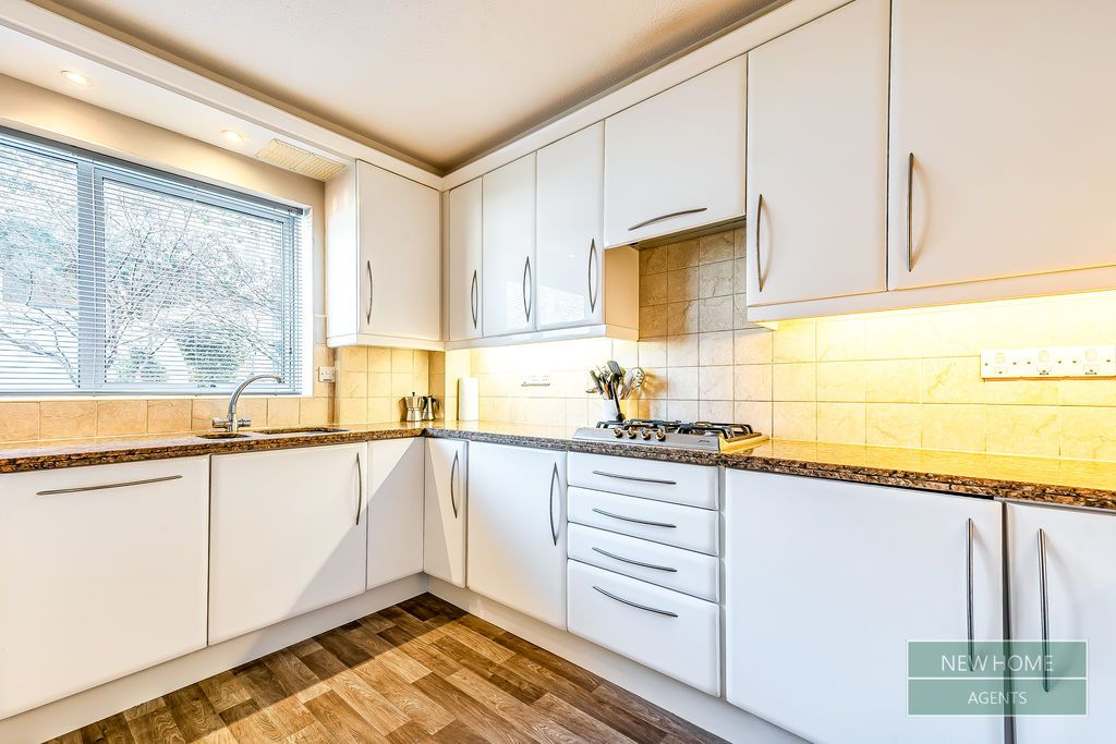 Property photo 3 of 20 Photo 10