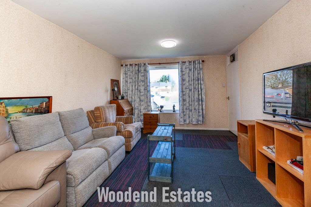 Property photo 3 of 23