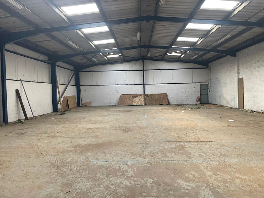 Property photo 2 of 5 Picture No. 09