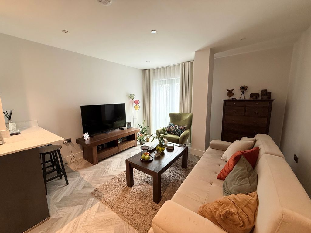 Property photo 3 of 6 Image