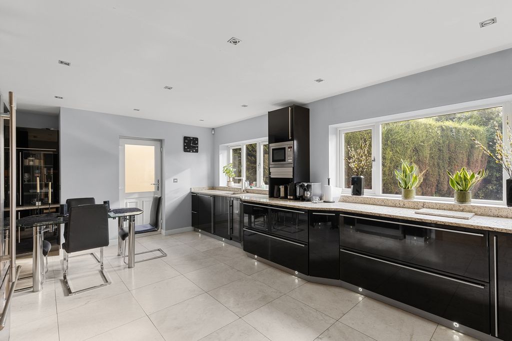 Property photo 1 of 28 Kitchen
