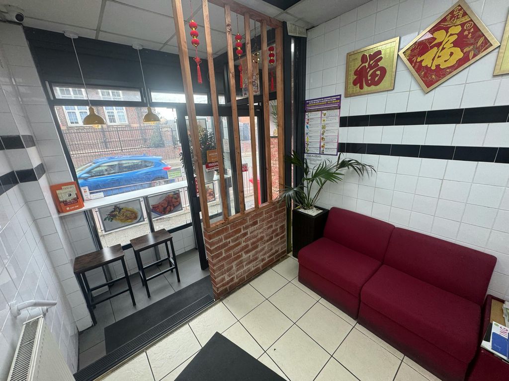 Property photo 2 of 9 Photo 16092025 16 13 32.Jpg