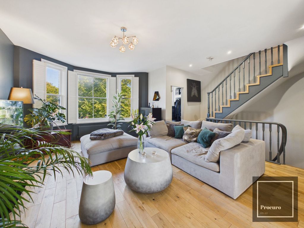 Property photo 1 of 16 Living Room