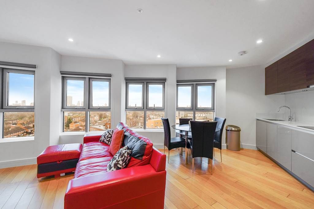 Property photo 3 of 15