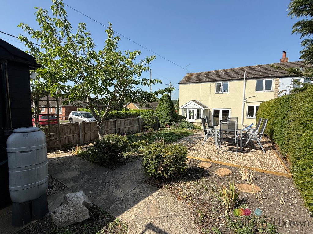 Property photo 1 of 13 Image