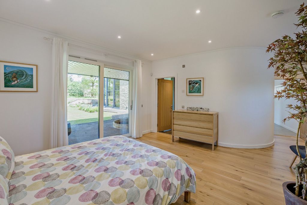 Additional image 18 of 5 bed detached house for saleBurnside, Kinclaven Crescent, Murthly, Perth PH1