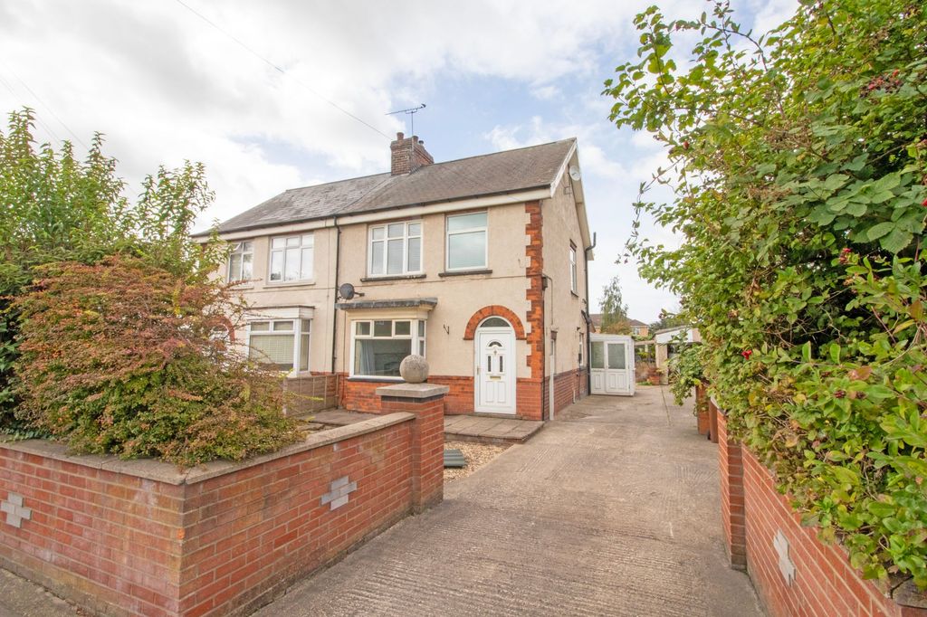 Property photo 1 of 24