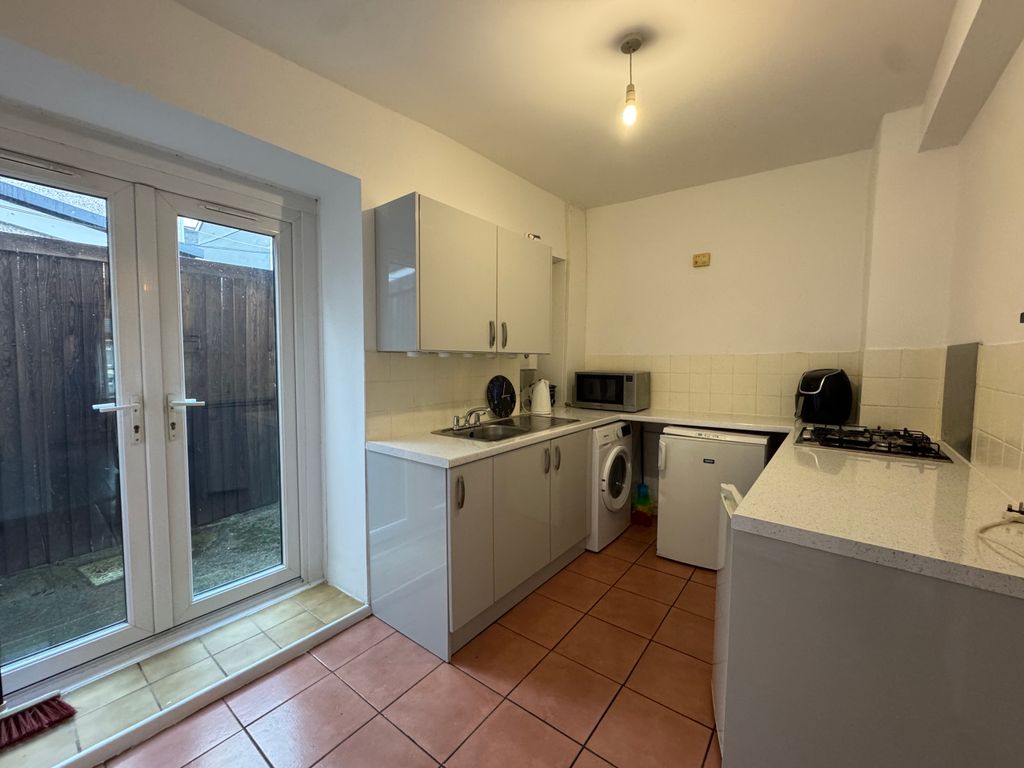 Property photo 3 of 12 Img_4502.Jpeg