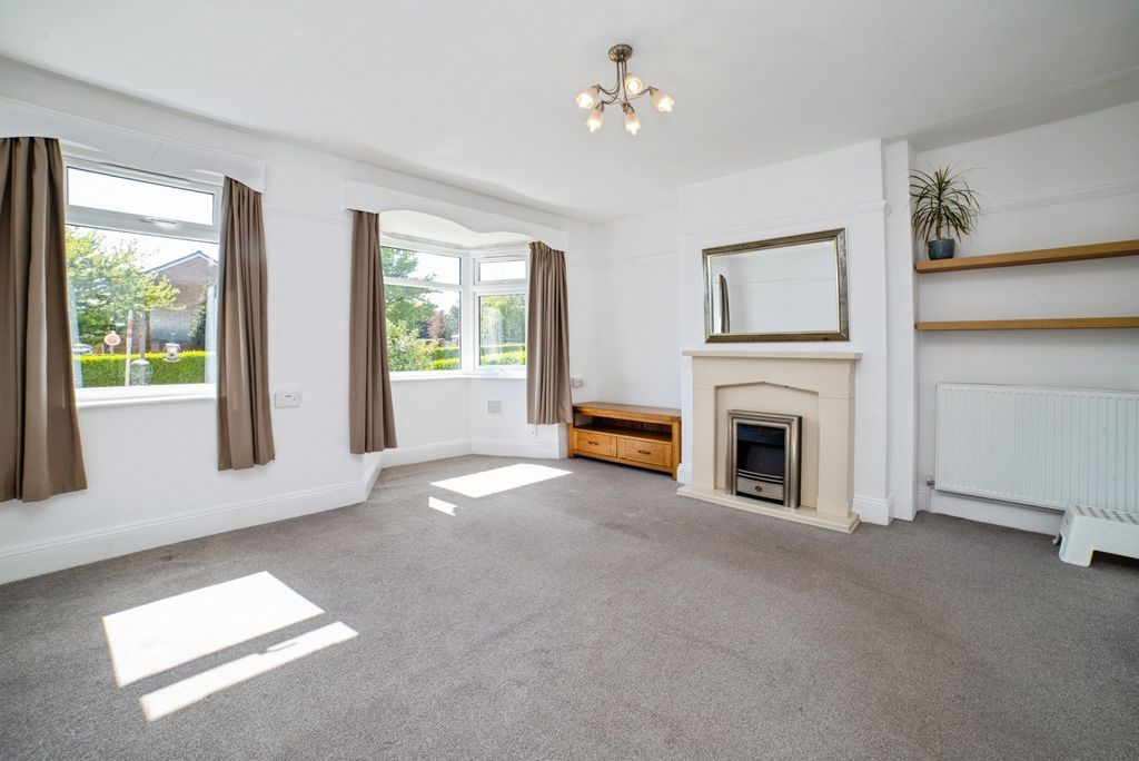 Property photo 2 of 20 Pbox-Img.Jpg