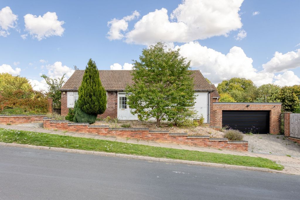 Property photo 1 of 13