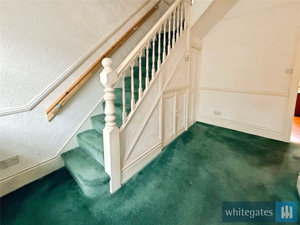 Property photo 3 of 28 Picture No. 12