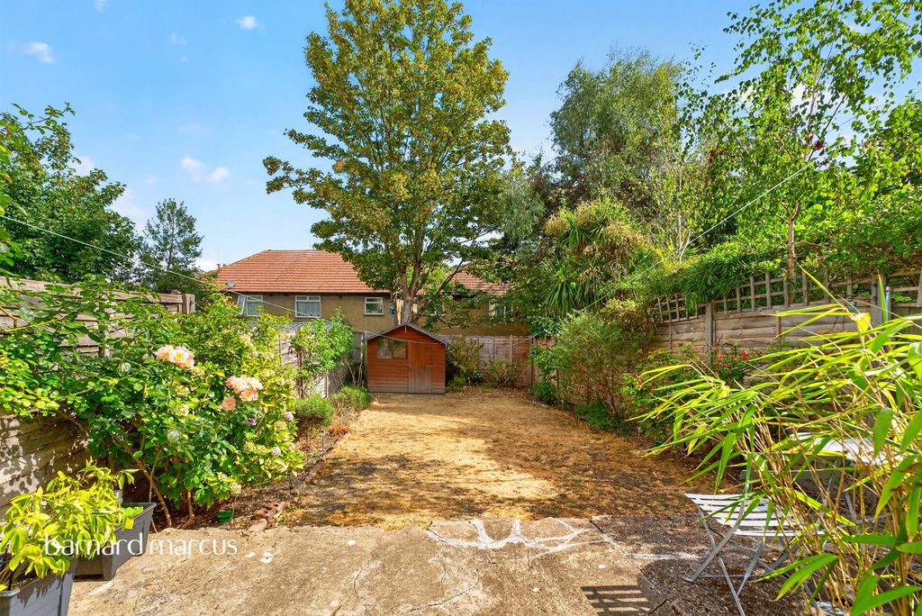 Property photo 3 of 20