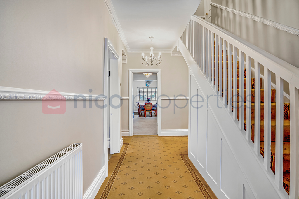 Property photo 3 of 28