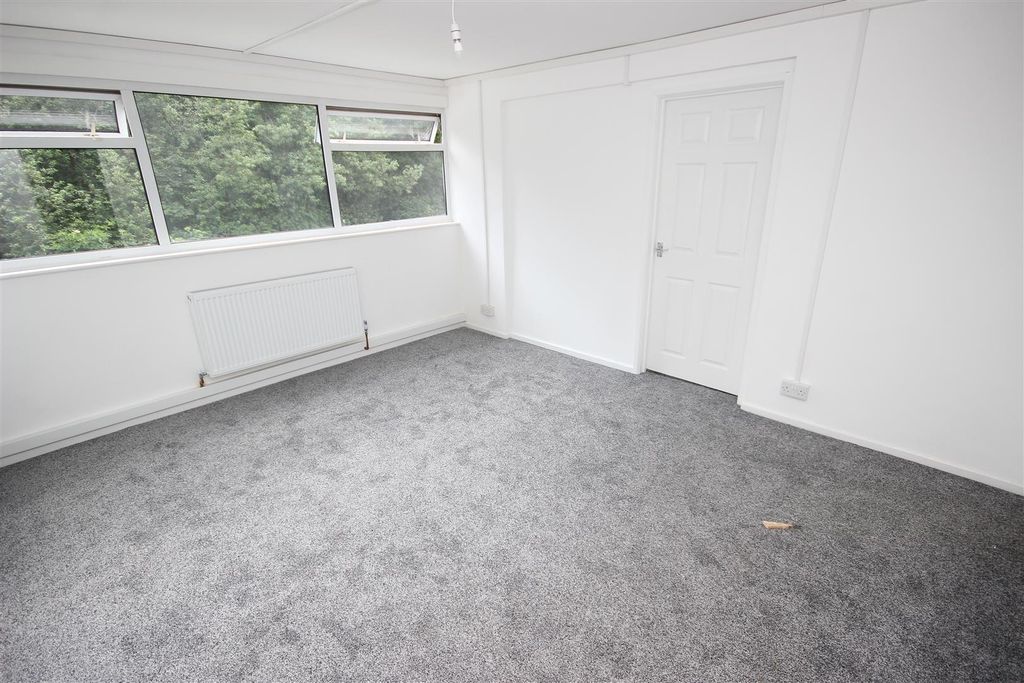 Property photo 2 of 15 Zimg_2808 (10).Jpg