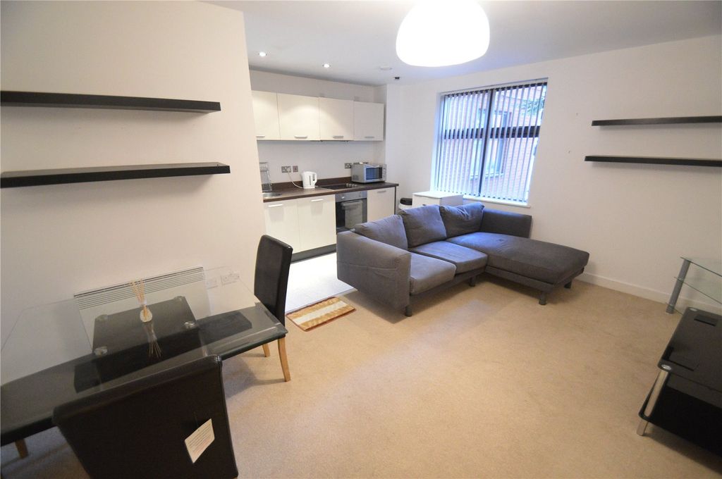 Property photo 2 of 6 Picture No. 01
