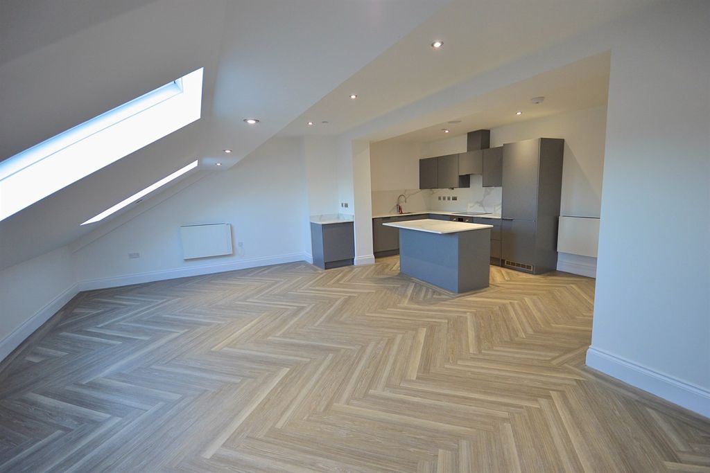 Property photo 2 of 12 Reception One