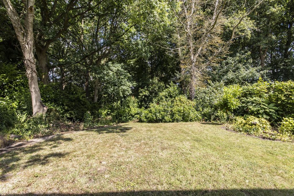 Property photo 3 of 14 Rear Garden