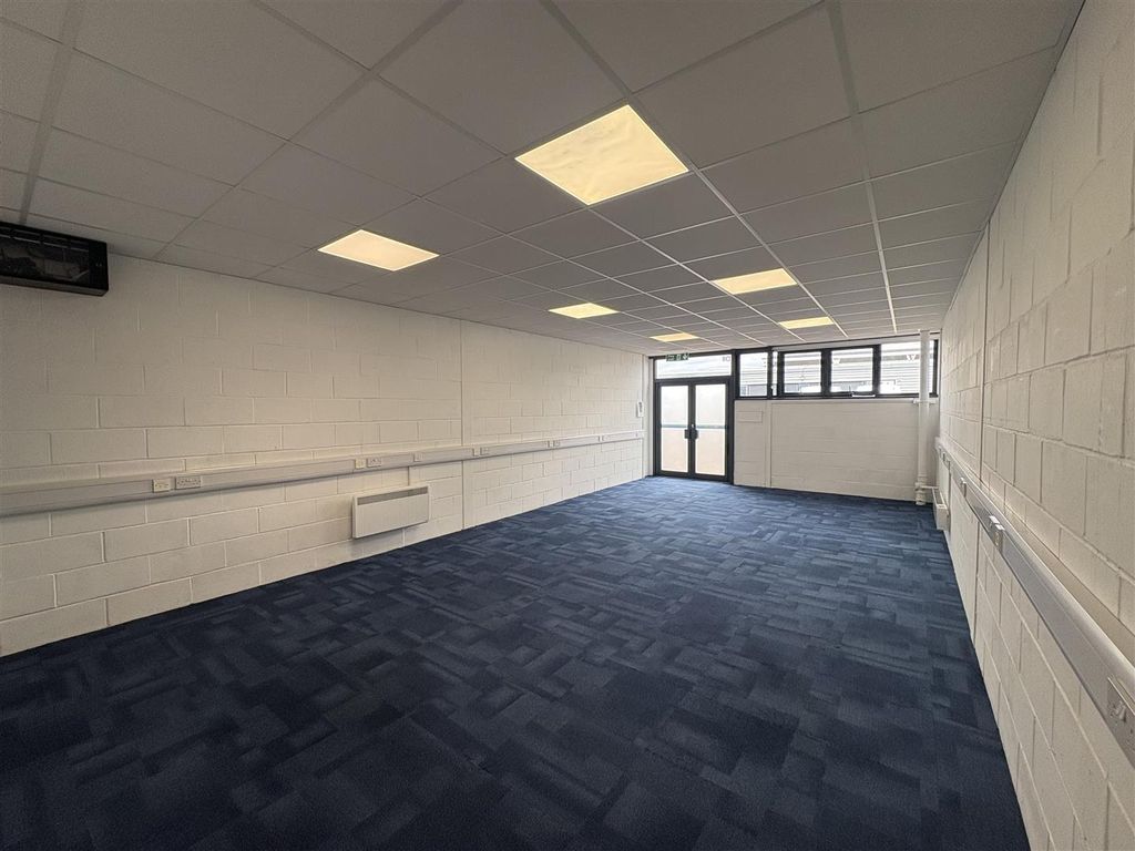 Property photo 1 of 4 Loughton D11 Internal d May 26.Jpeg