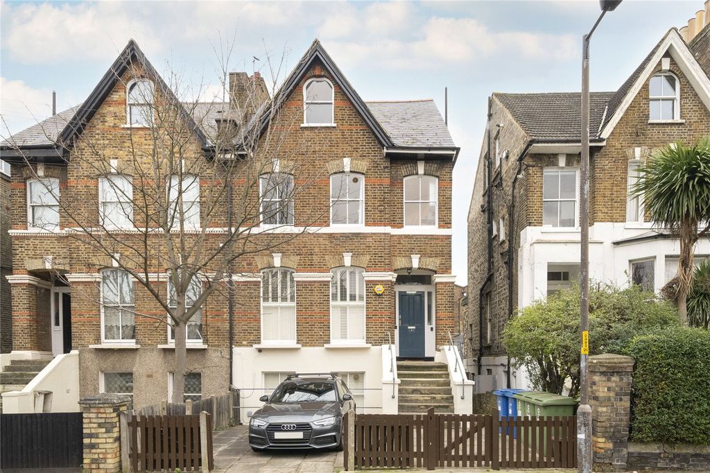 Property photo 1 of 10 Picture No. 08