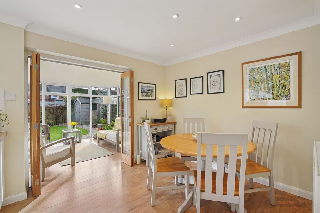 Property photo 3 of 20