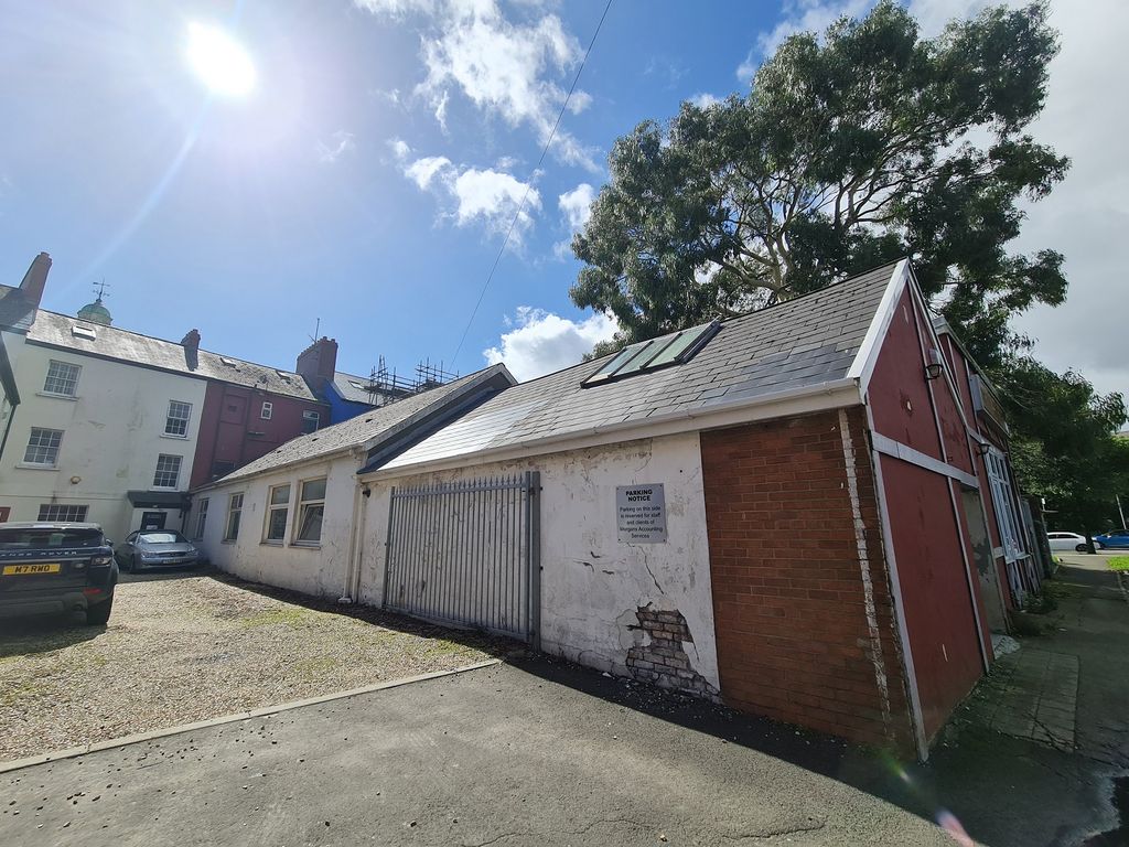 Property photo 3 of 24 Not Specified