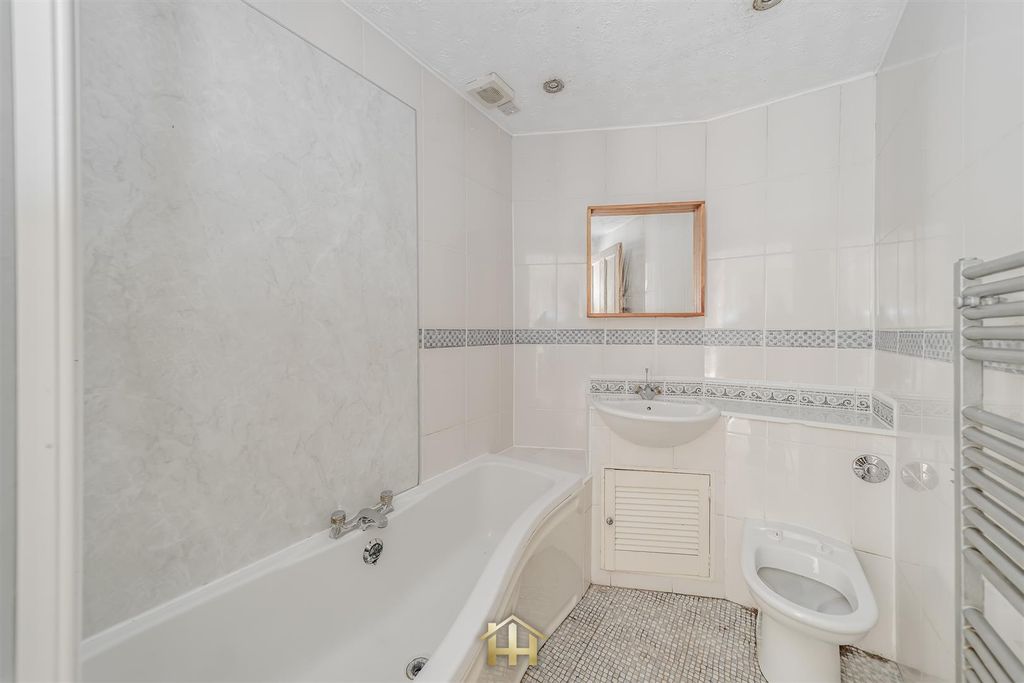 Additional image 16 of 2 bed flat for saleDalhousie Road, Broughty Ferry, Dundee DD5