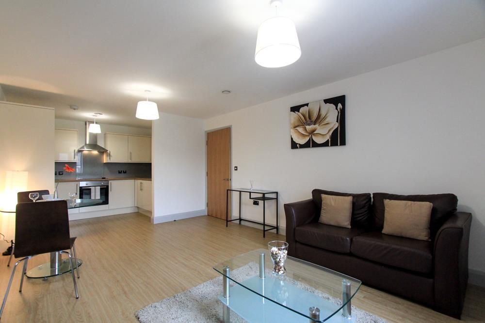 Property photo 3 of 14 4 Victoria Park Court Lr-1.Jpg