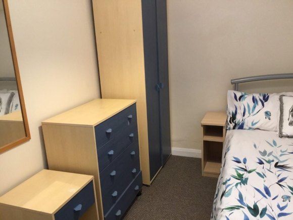 Property photo 3 of 19 Bed 4 1.Jpg