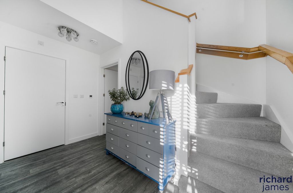 Property photo 2 of 16 61Eaa0Cce7134E28Ae8E1E6B3B19c30d