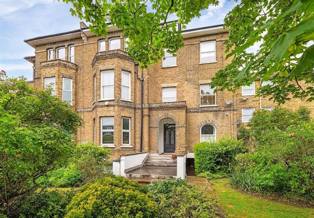Property photo 1 of 11 Anerley Park-11.Jpg