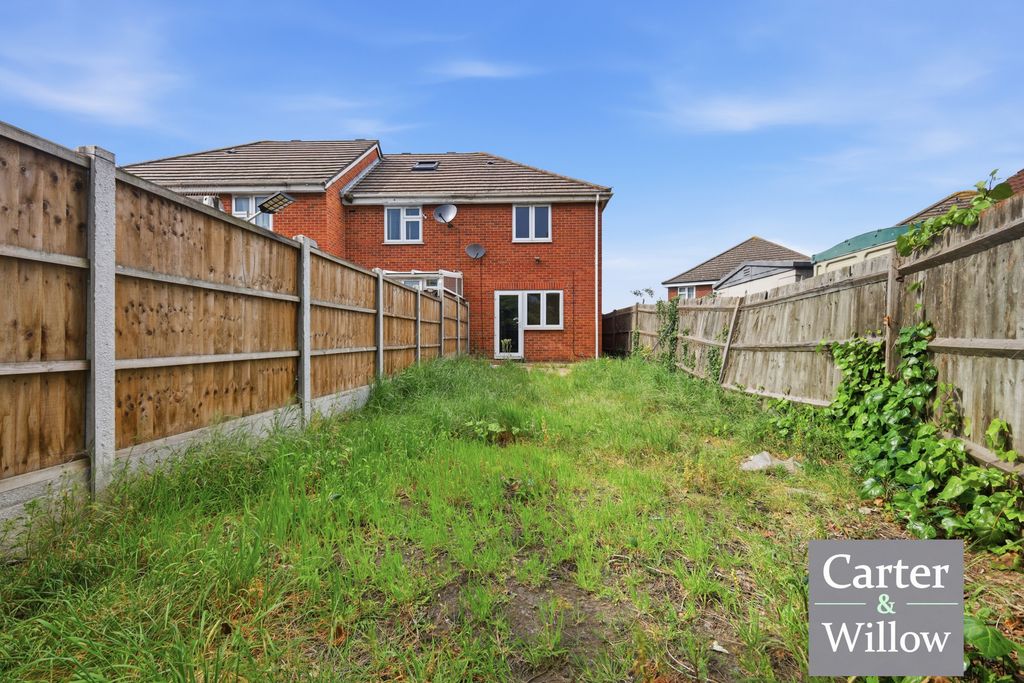 Property photo 2 of 14