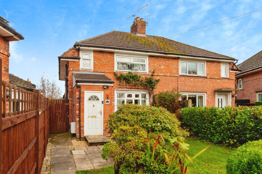 Property photo 1 of 17 Photography