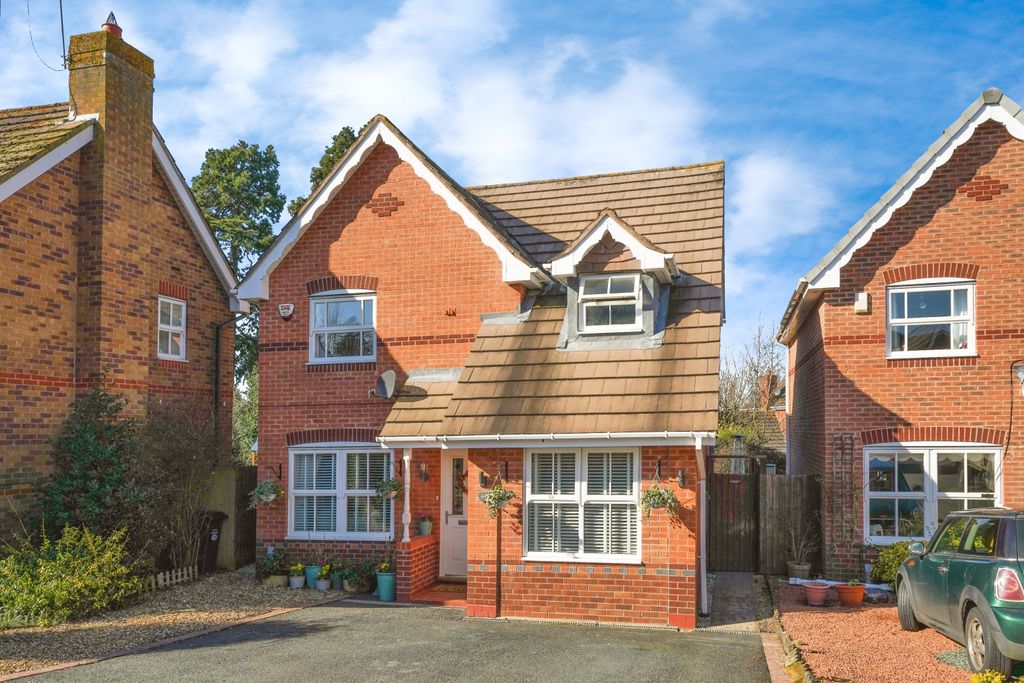 Property photo 1 of 17 Photography