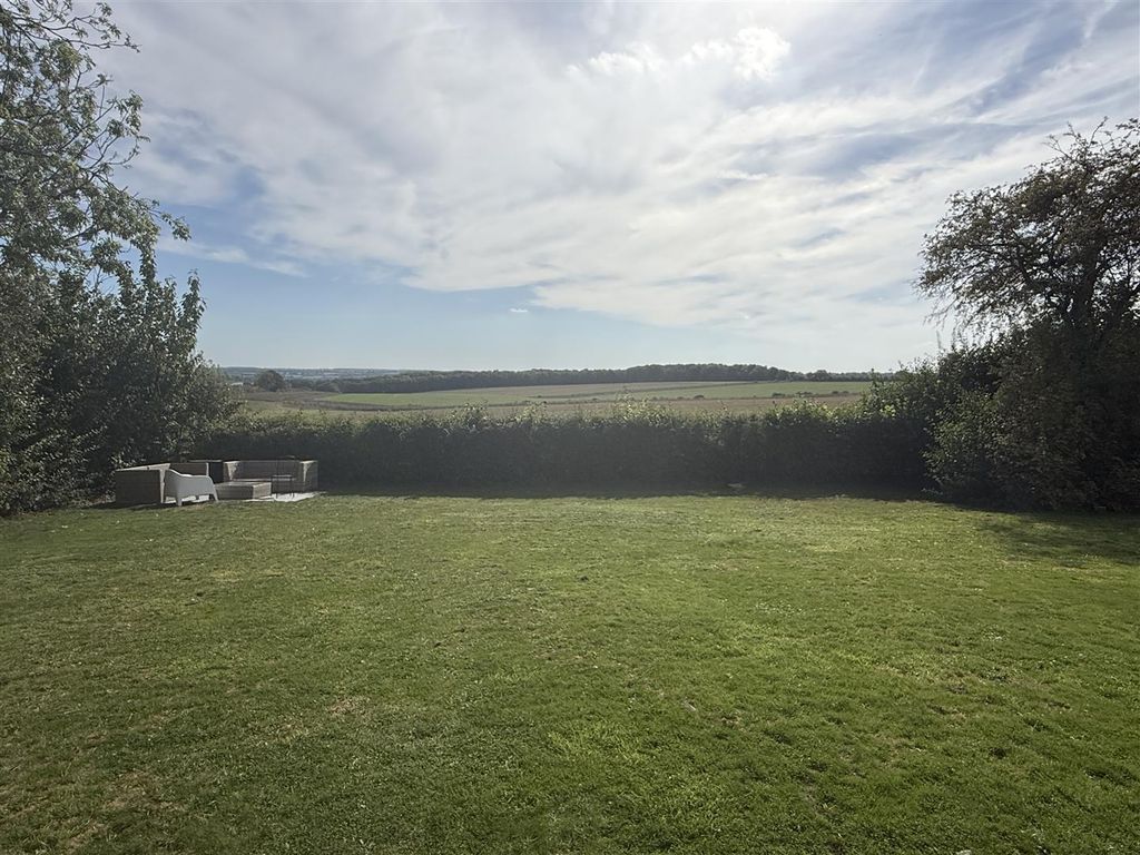 Property photo 2 of 7 Img_0072.Jpg
