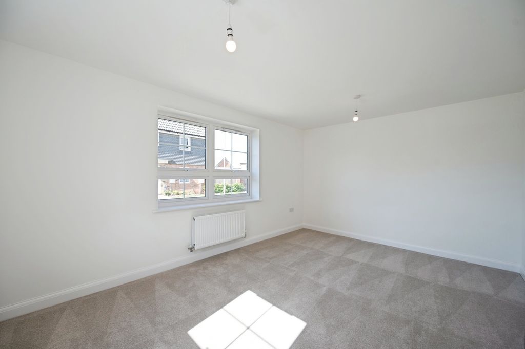 Property photo 3 of 13 Pbox-Img.Jpg