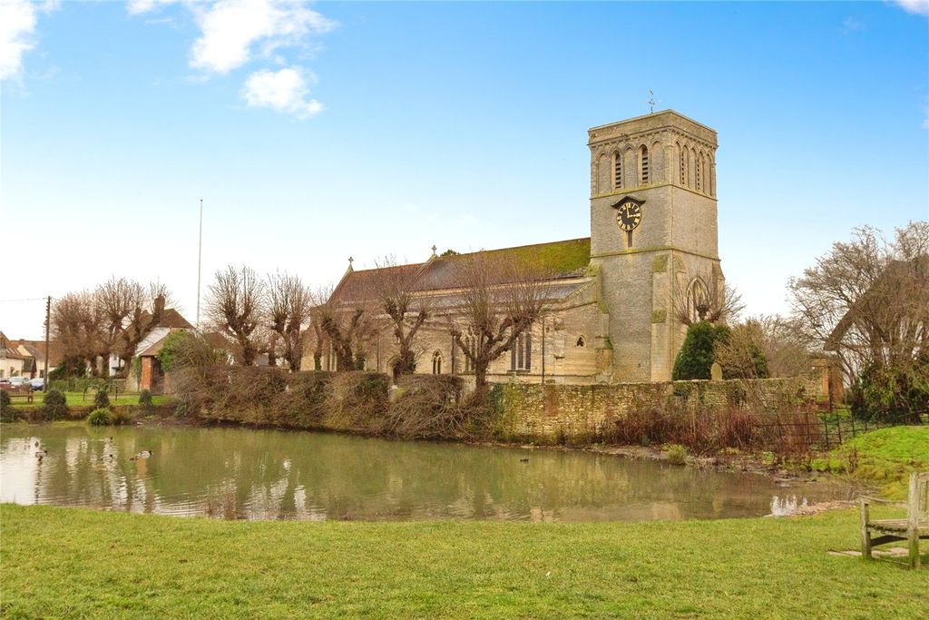 Property photo 2 of 29 Picture No. 01