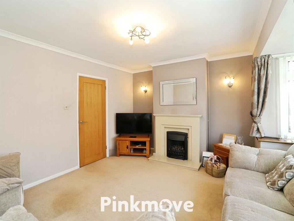 Property photo 2 of 30