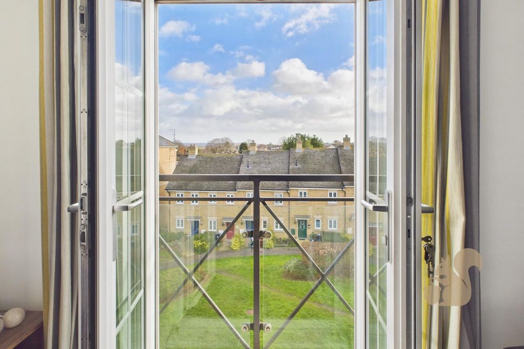 Property photo 2 of 16 Cam01814G0-Pr0047-Still005.Jpg