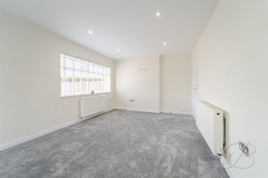 Property photo 3 of 30 Ccltd-2.Jpg
