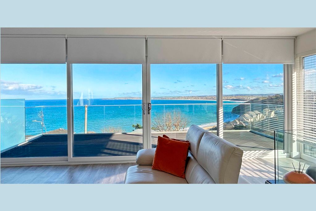 Property photo 1 of 11 Photo 1