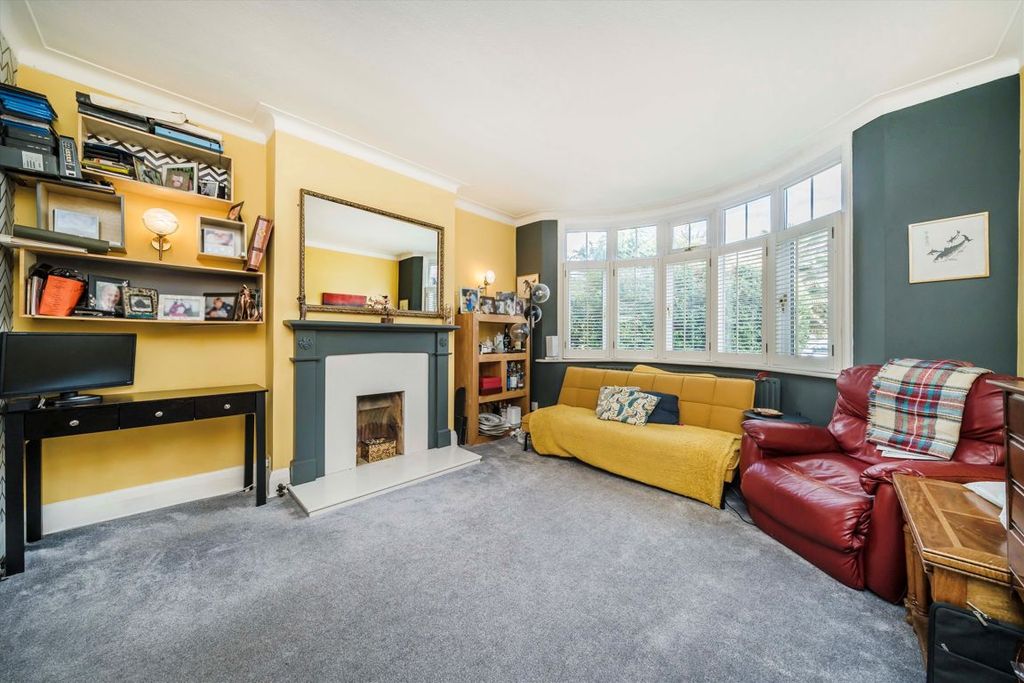Property photo 3 of 7