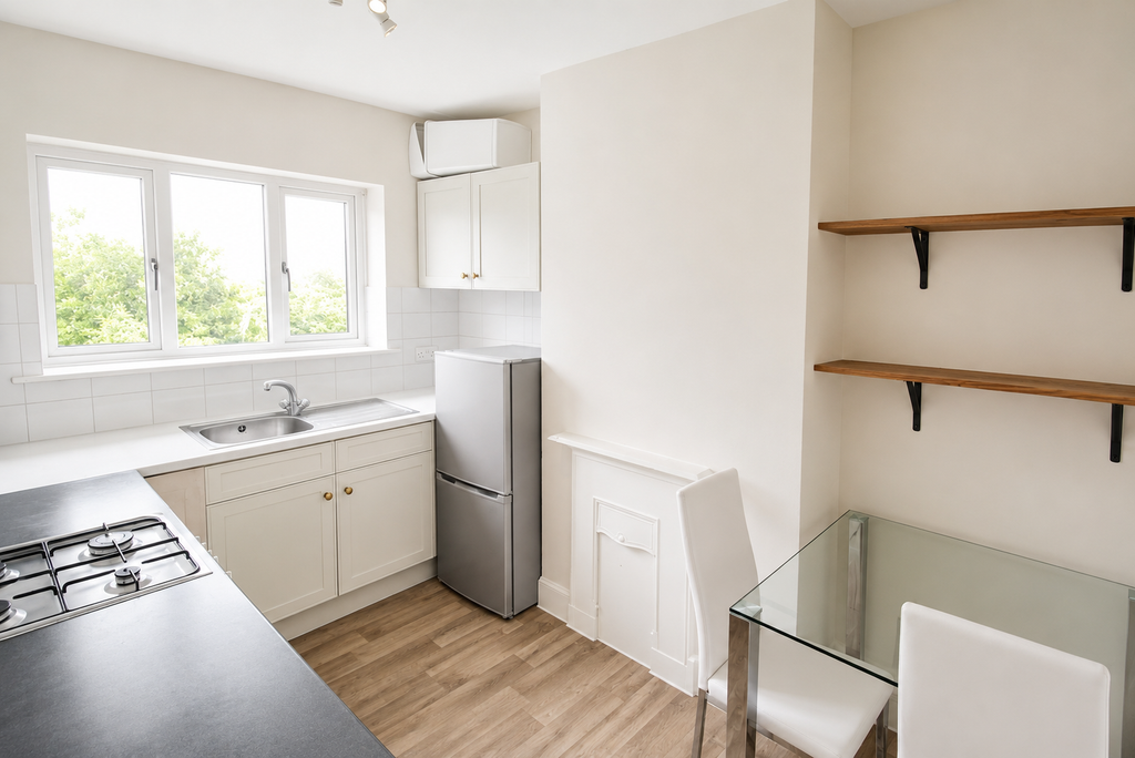 Property photo 1 of 4 Kitchen - Angle 1