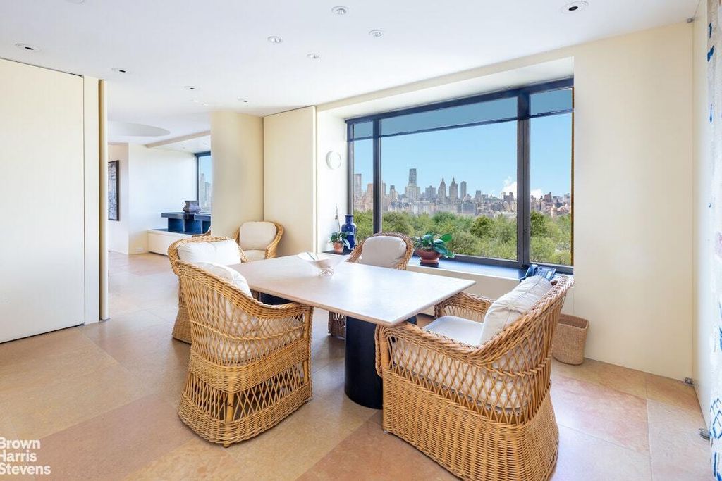 Property photo 2 of 3 <Alttext/>