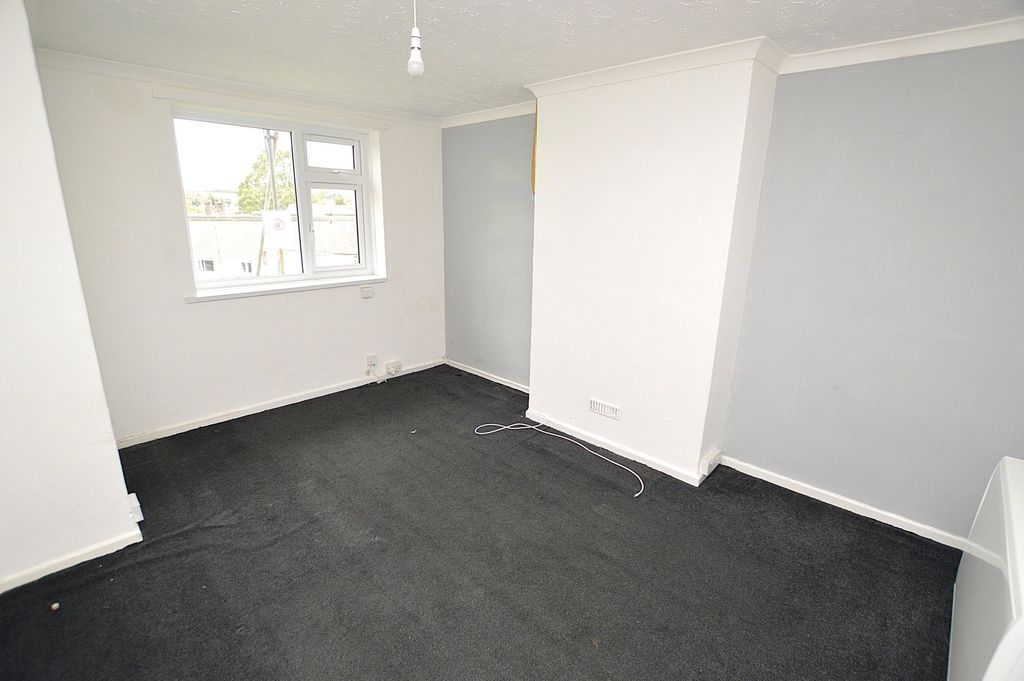 Property photo 2 of 10 Picture No. 02