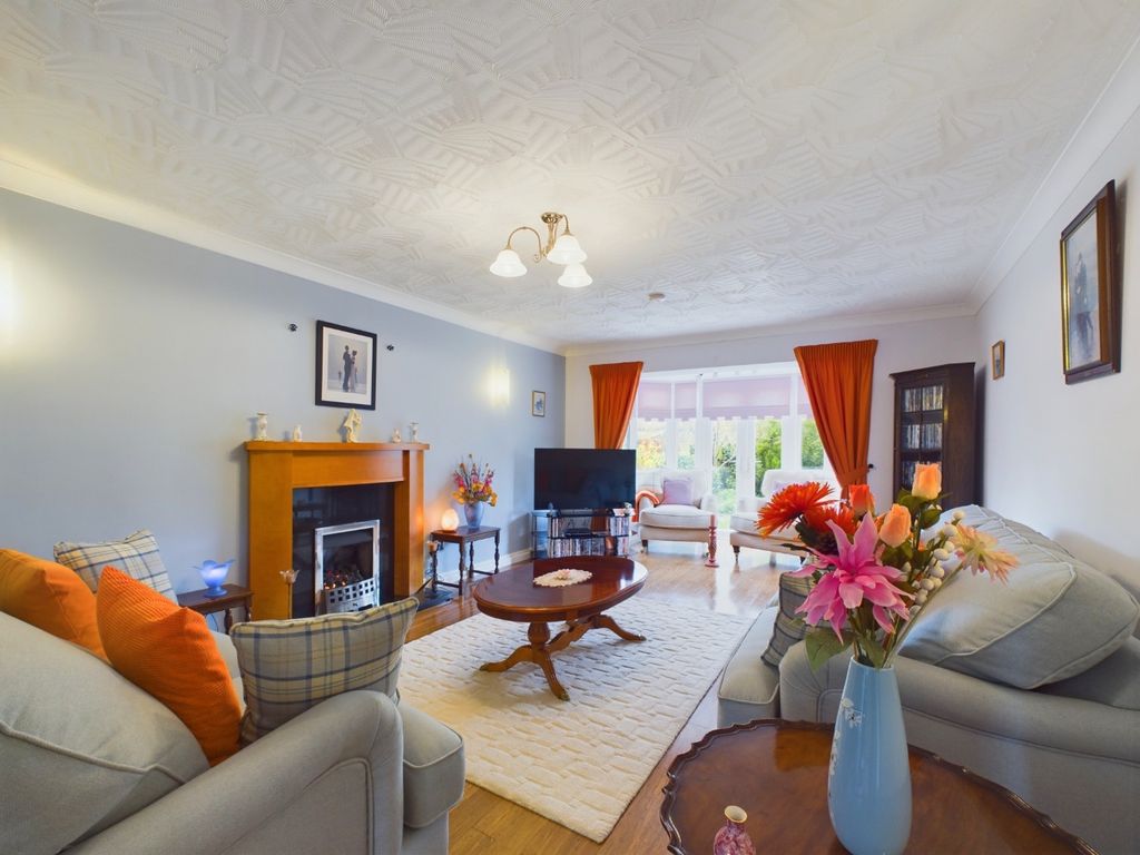 Property photo 2 of 31 3426363