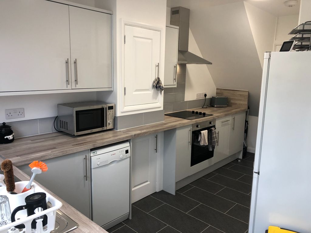 Property photo 2 of 9 Property