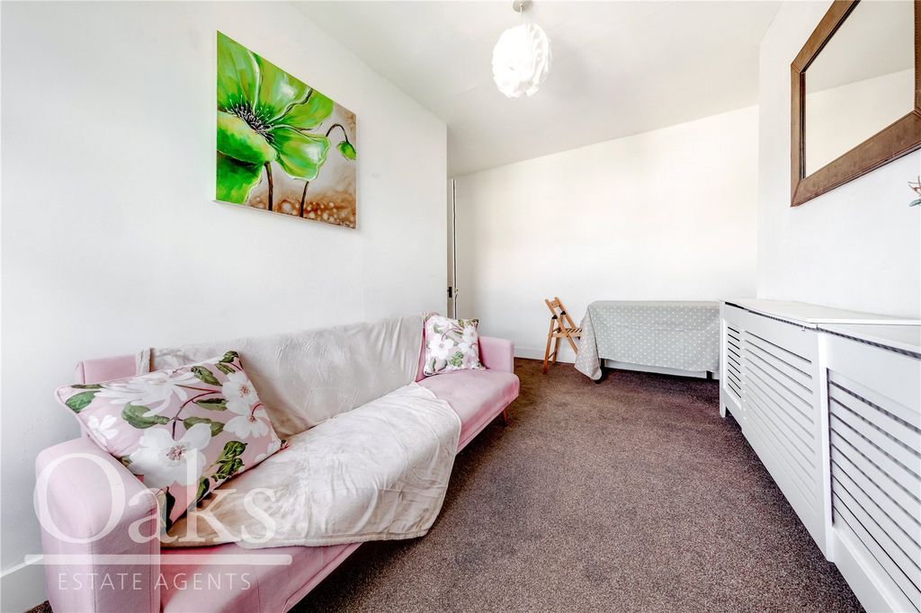 Property photo 3 of 8 Picture No. 05